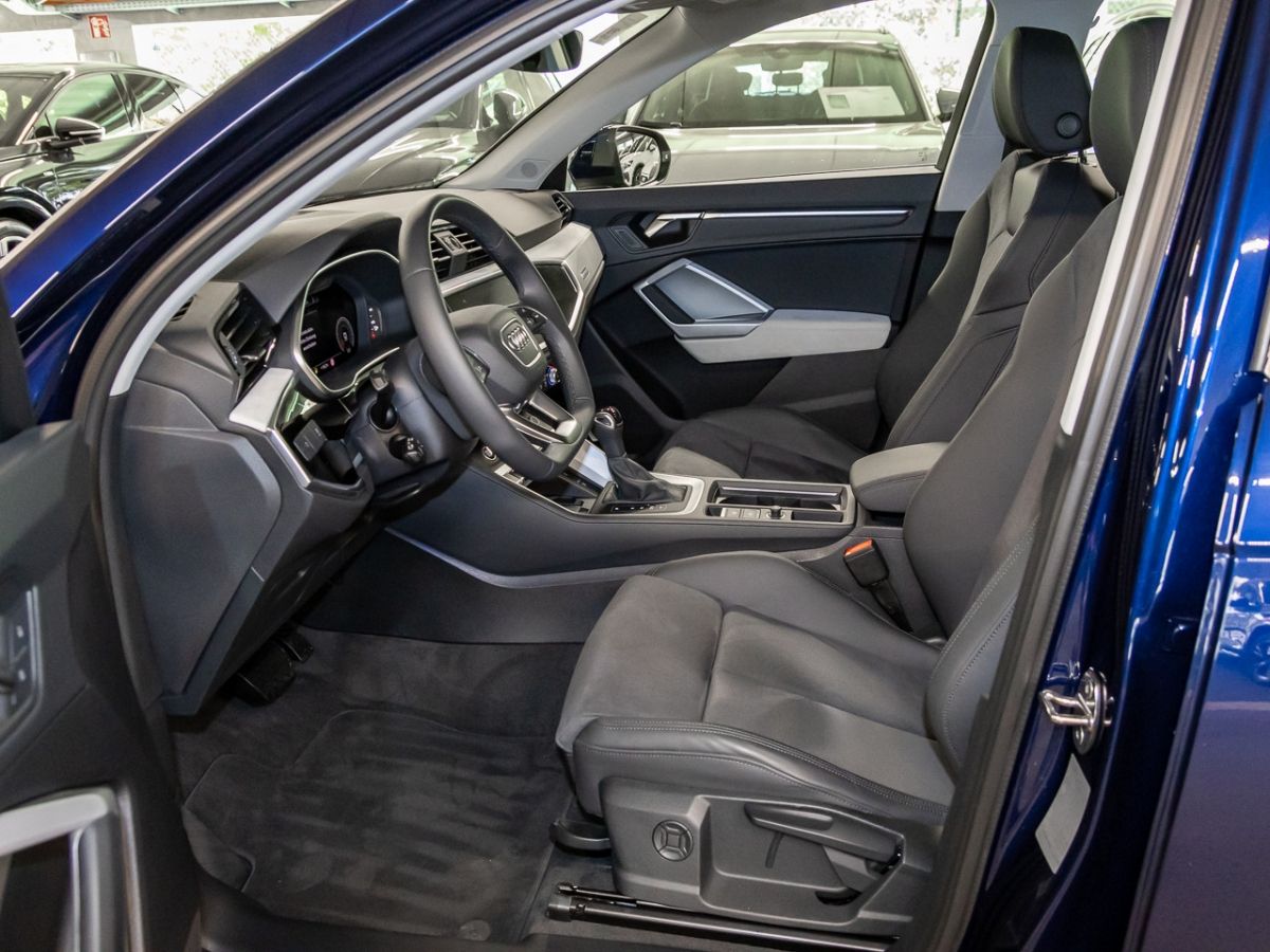 Audi Q3 40 TFSI quattro S tronic - Samsaru's Car Outlet