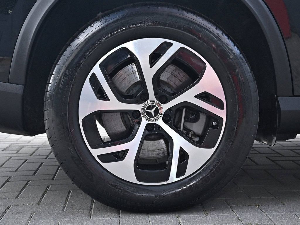 Mercedes-Benz GLC 300 de 4M Avantgarde Advanced Plus - Samsaru's Car Outlet