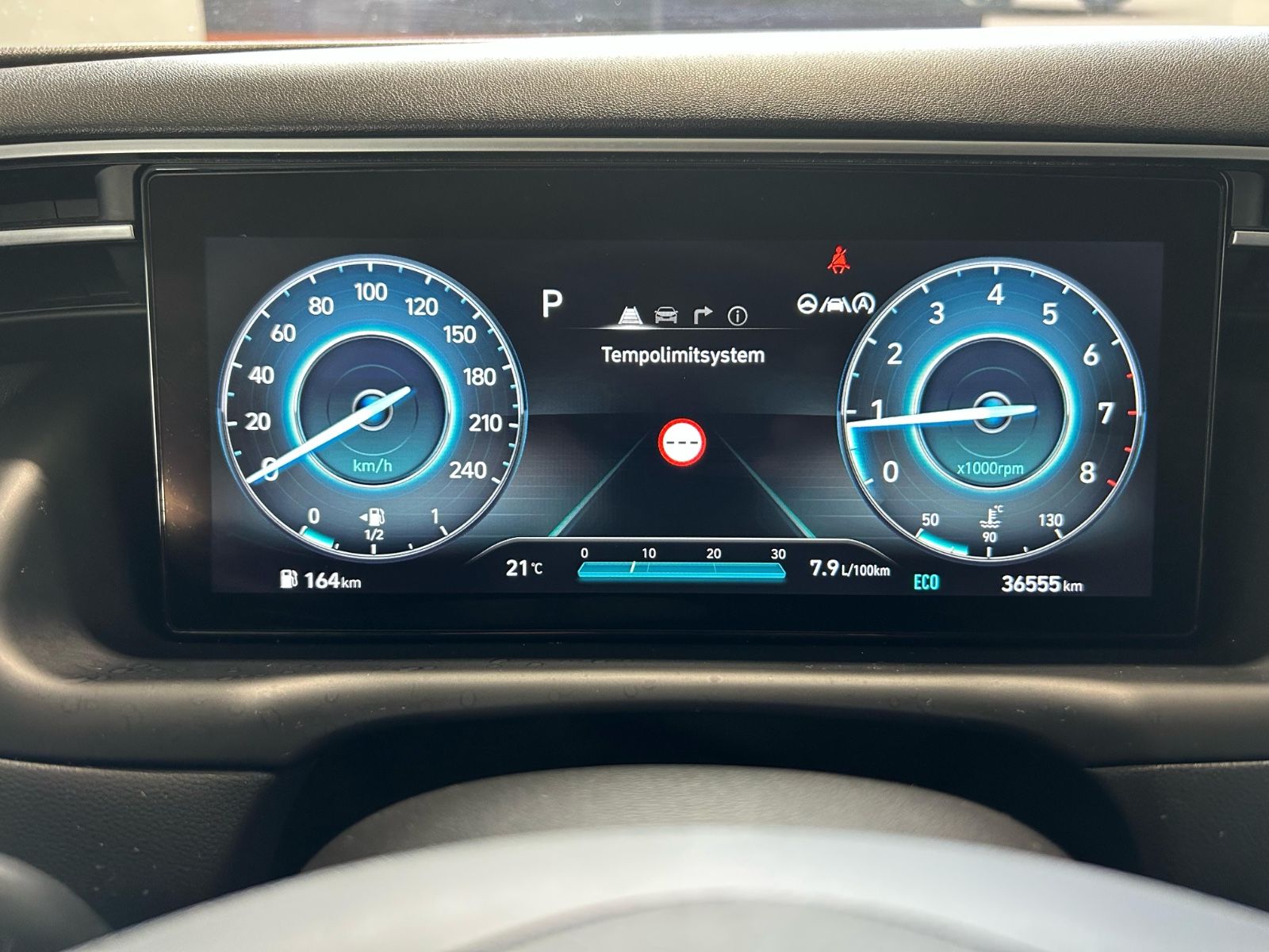 Hyundai Tucson Trend 1.6 T-GDI - Samsaru's Car Outlet