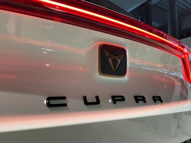 Cupra Formentor 1.5 TSI 110kW - Samsaru's Car Outlet