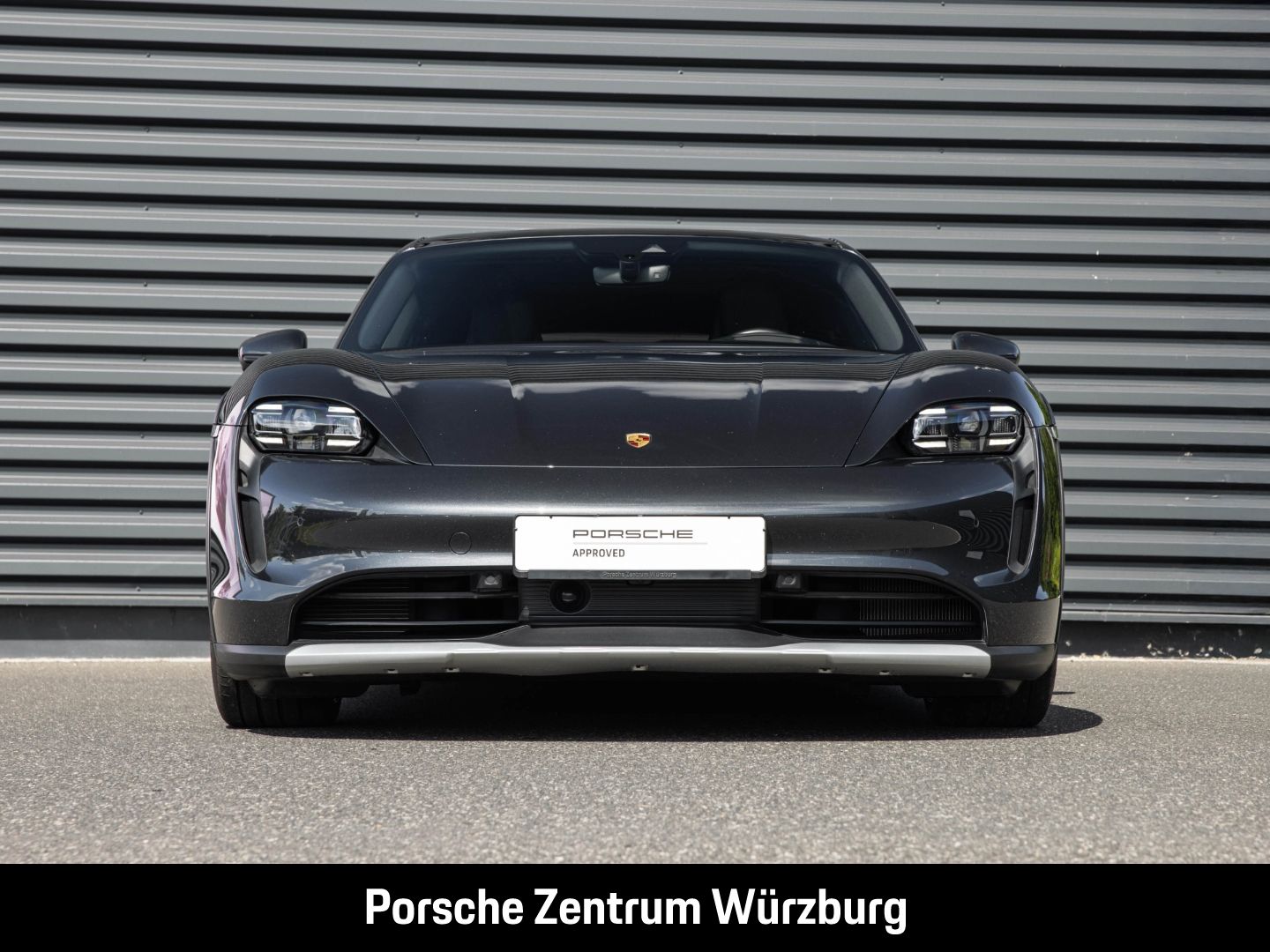 Porsche Taycan 4S Cross Turismo BOSE Surround View