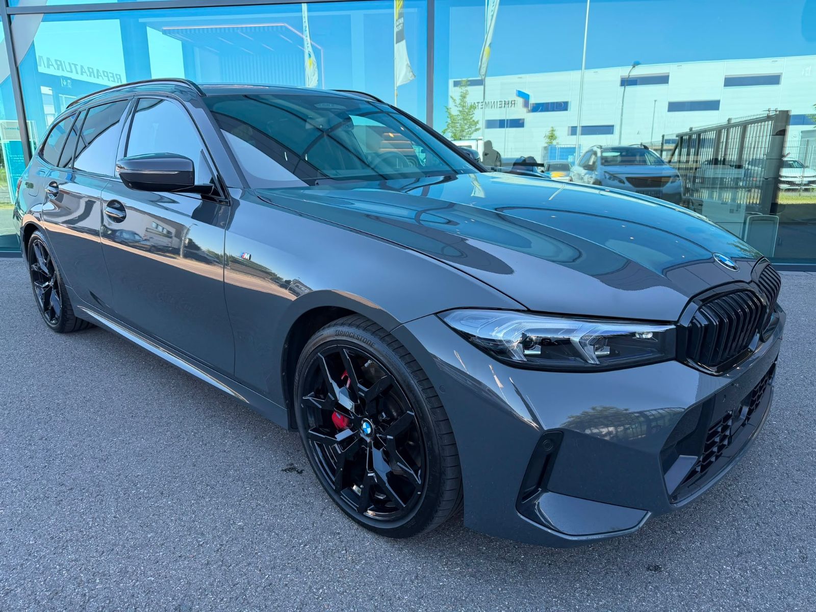 BMW 320 d xDrive M SPORT PRO*CARBON*HEAD UP*H&K*19*