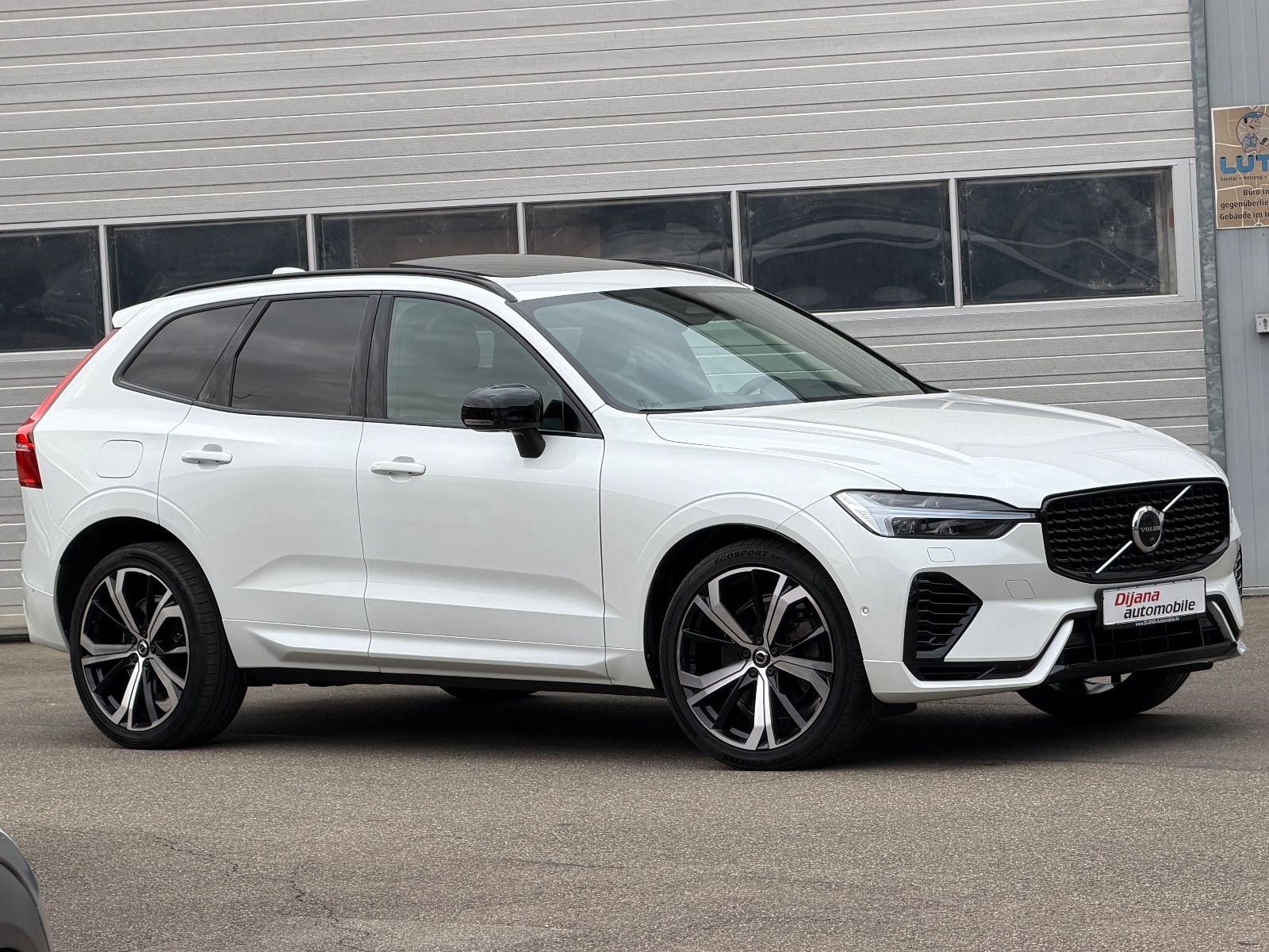 Volvo XC60 T6 Hybrid Ultimate Dark 1Hd Unfallfrei TOP!