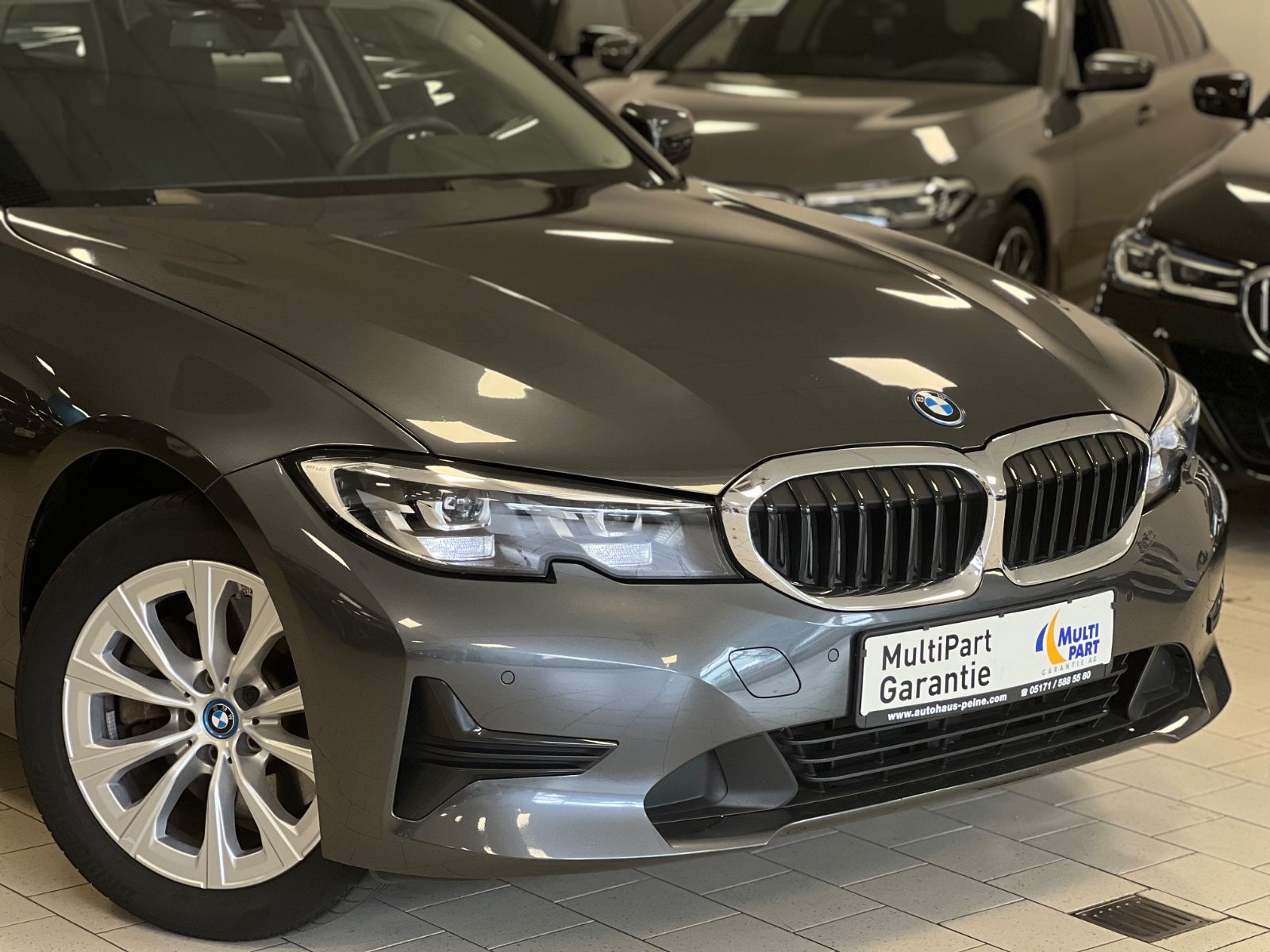 BMW 320e Advantage Aut - Samsaru's Car Outlet
