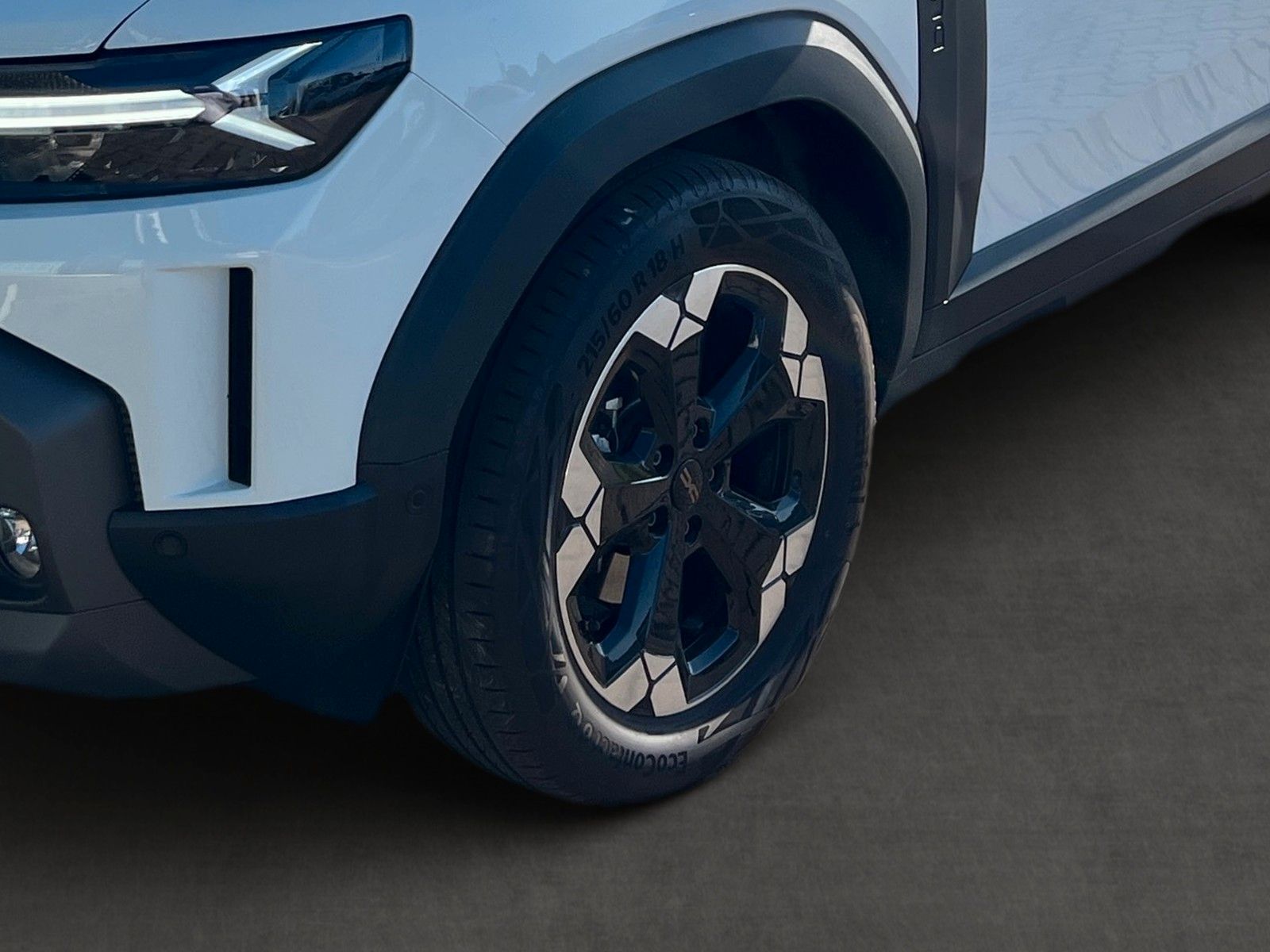 Dacia Duster III Hybrid 140 Extreme - Samsaru's Car Outlet