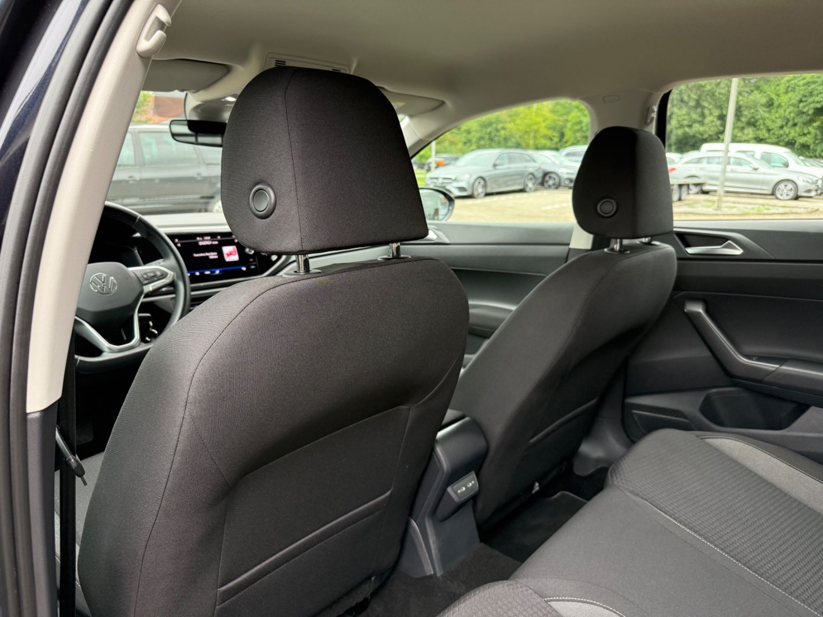 Volkswagen Taigo Life 1.0 DSG - Samsaru's Car Outlet