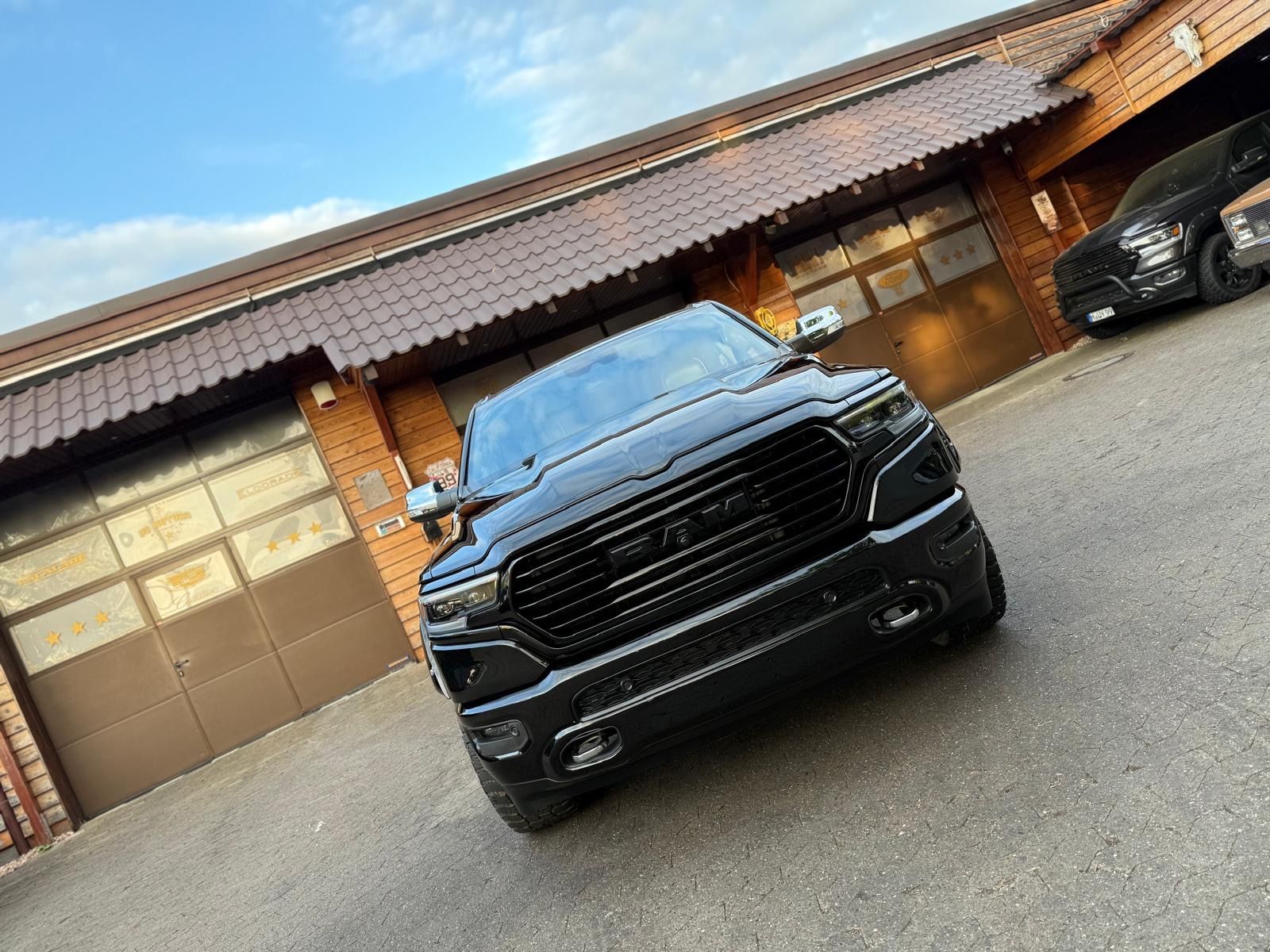 Dodge LIMITED*LUFT*360KAMERA*LPG*OFFROAD*BÜGEL*AHK*NAV