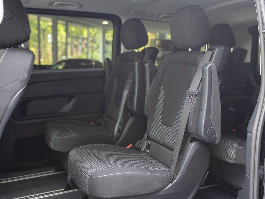 Mercedes-Benz V 220 d 4M Edition - Samsaru's Car Outlet