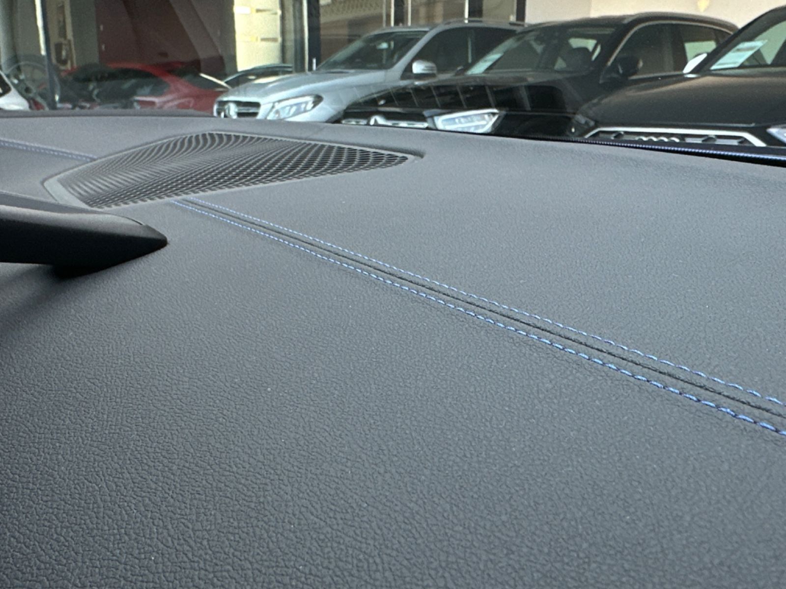 BMW 330 e xDrive Touring M Sport - Samsaru's Car Outlet