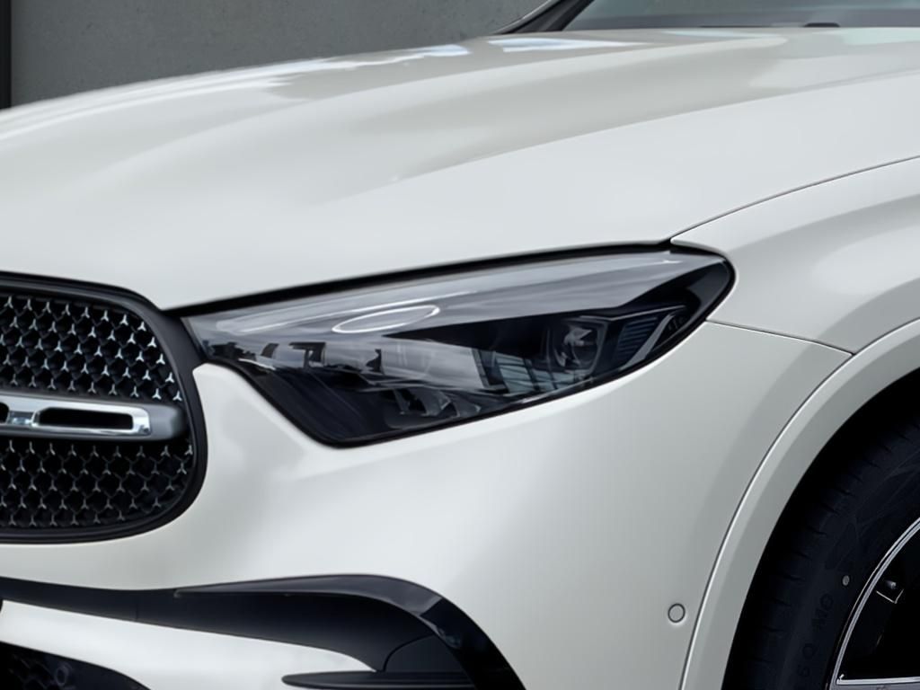 Mercedes-Benz GLC 220 d 4M AMG+AHK+Pano+Distronic+Navi+LM