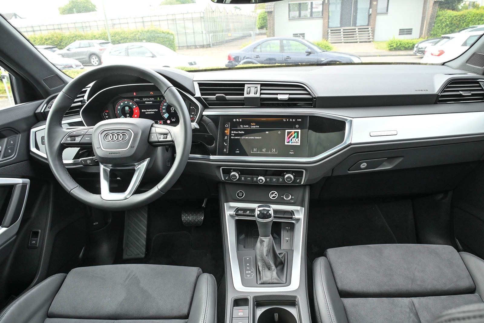 Audi Q3 Sportback 40 TFSI qu. S line - Samsaru's Car Outlet