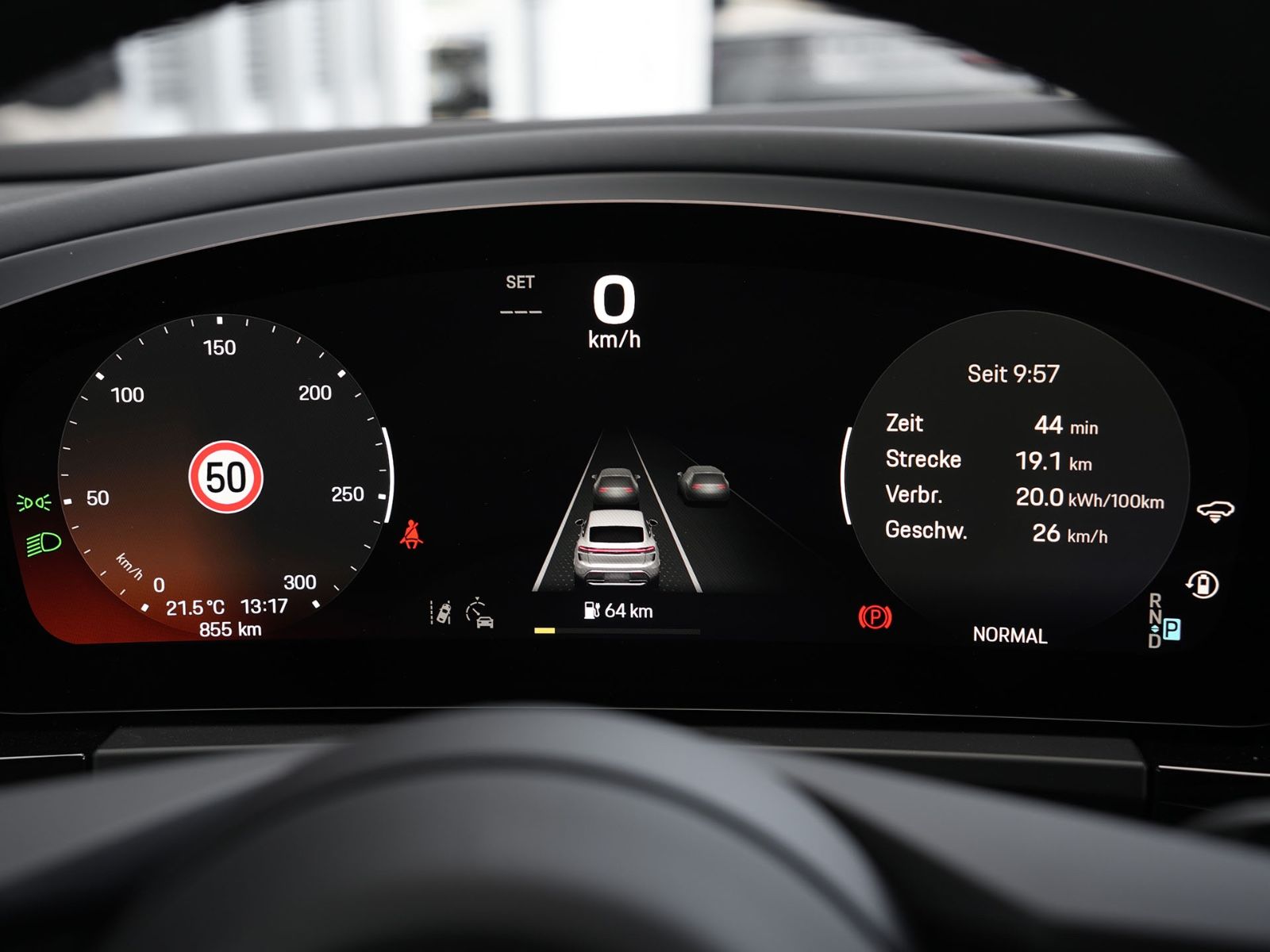 Porsche Macan 4 ACC-LUFTF.-PANO-BOSE-22"RS-LEDER KREIDE