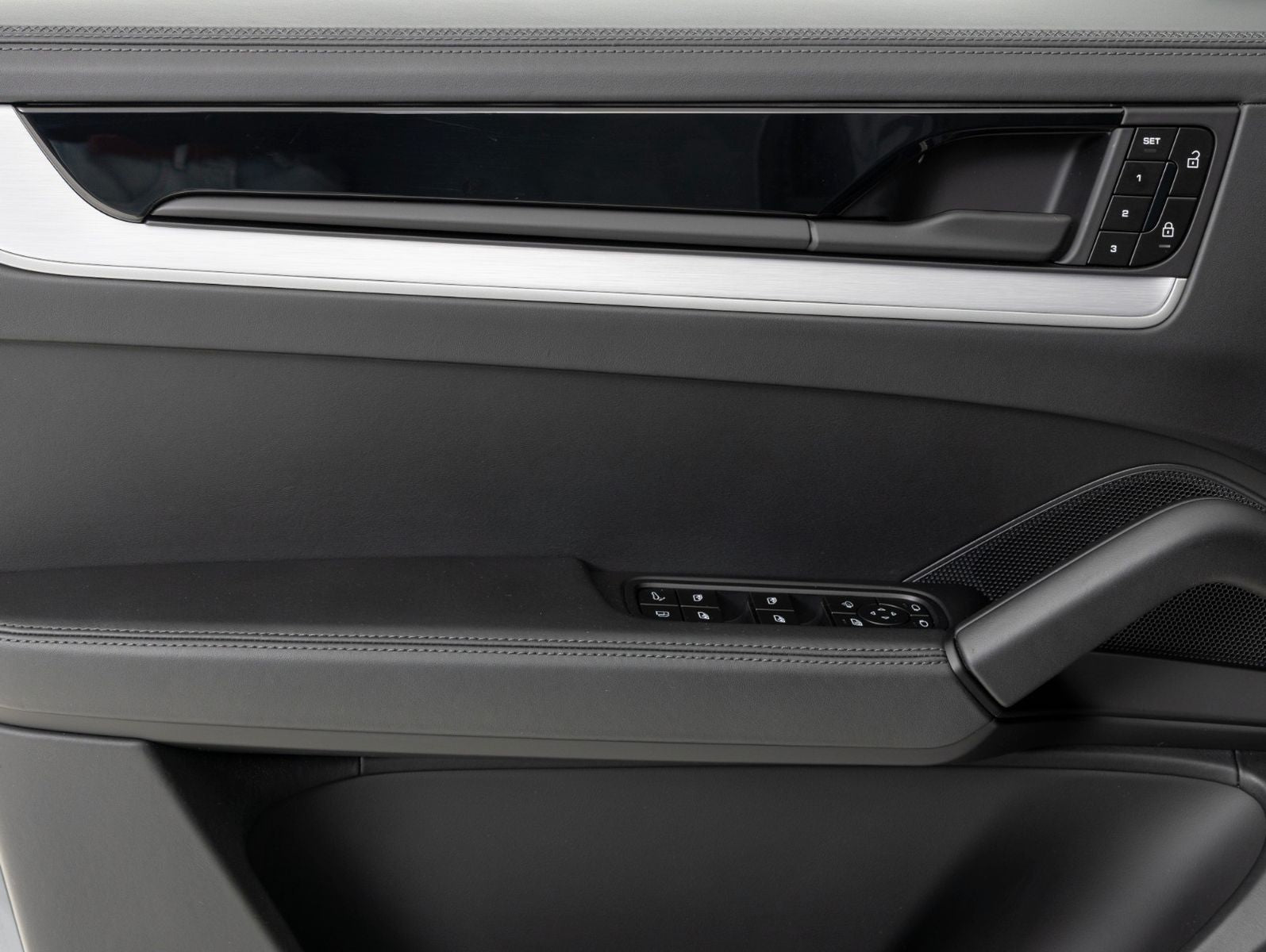 Porsche Cayenne Turbo E-Hybrid | Burmester | HD-Matrix