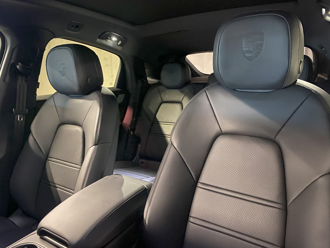 Porsche Cayenne E-Hybrid Coupe | Sportabgas | Panorama |