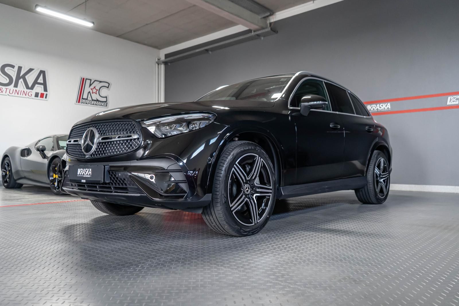Mercedes-Benz GLC 300d 4M Edition AMG Line AHK HUD PANO SOUND