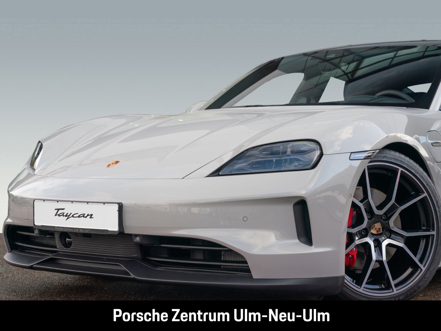 Porsche Taycan 4S Hinterachslenkung  HD-Matrix LED InnoD