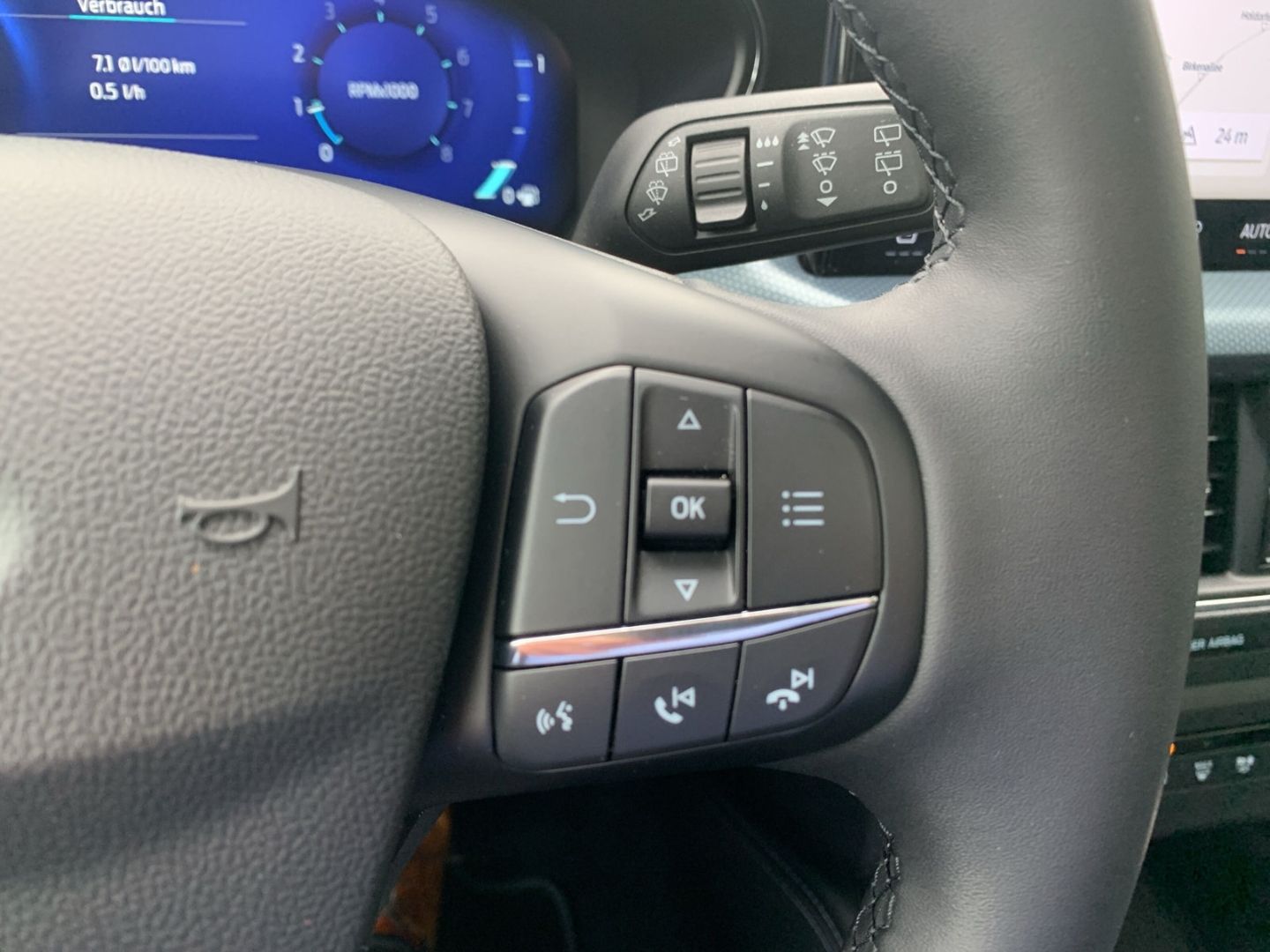 Ford Focus Turnier Active X 1.0 EcoBoost Mild-Hybrid