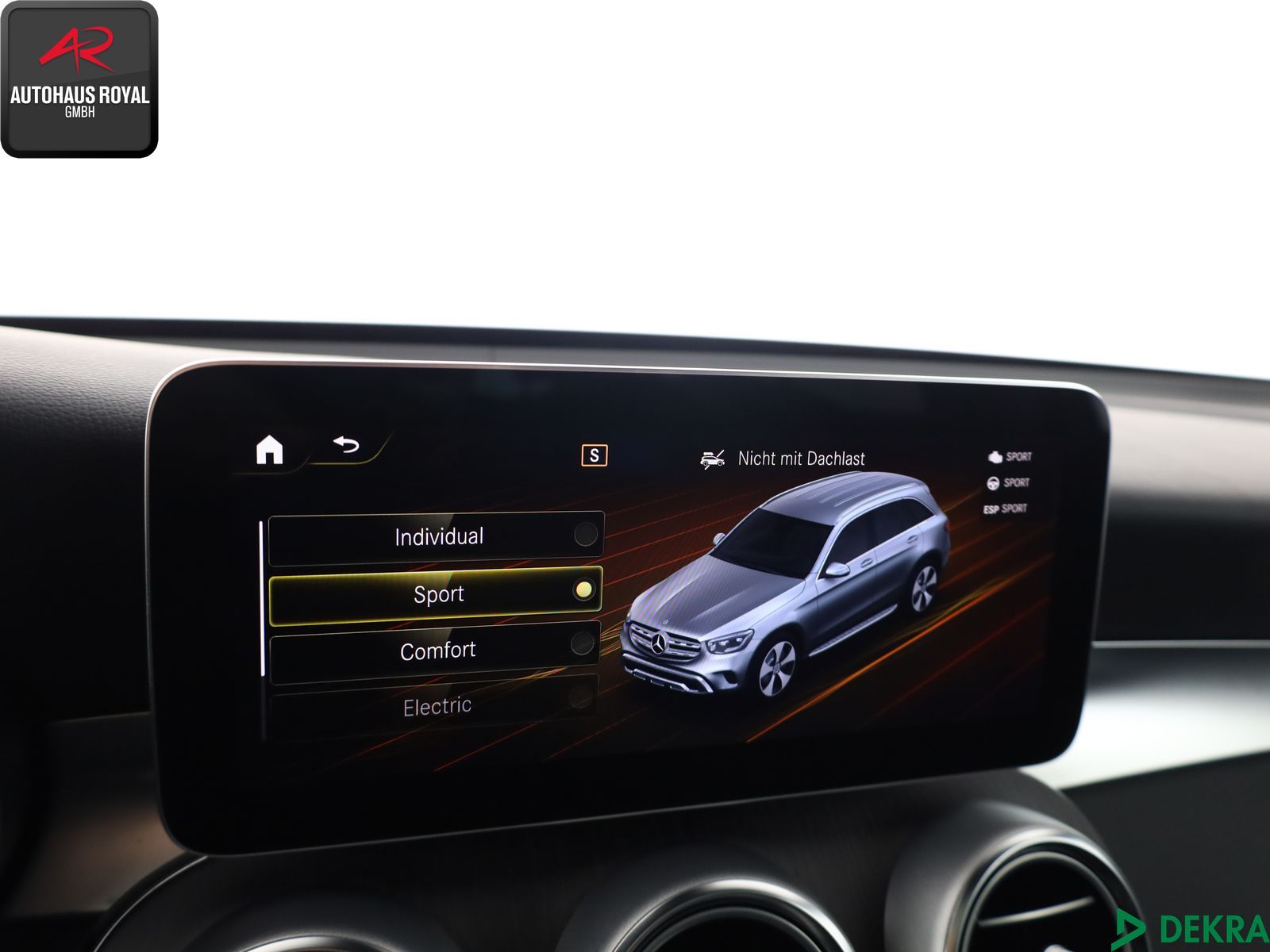 Mercedes-Benz GLC 300 de 4M AMG HUD,KEYLESS,360GRAD,DISTRO,AHK