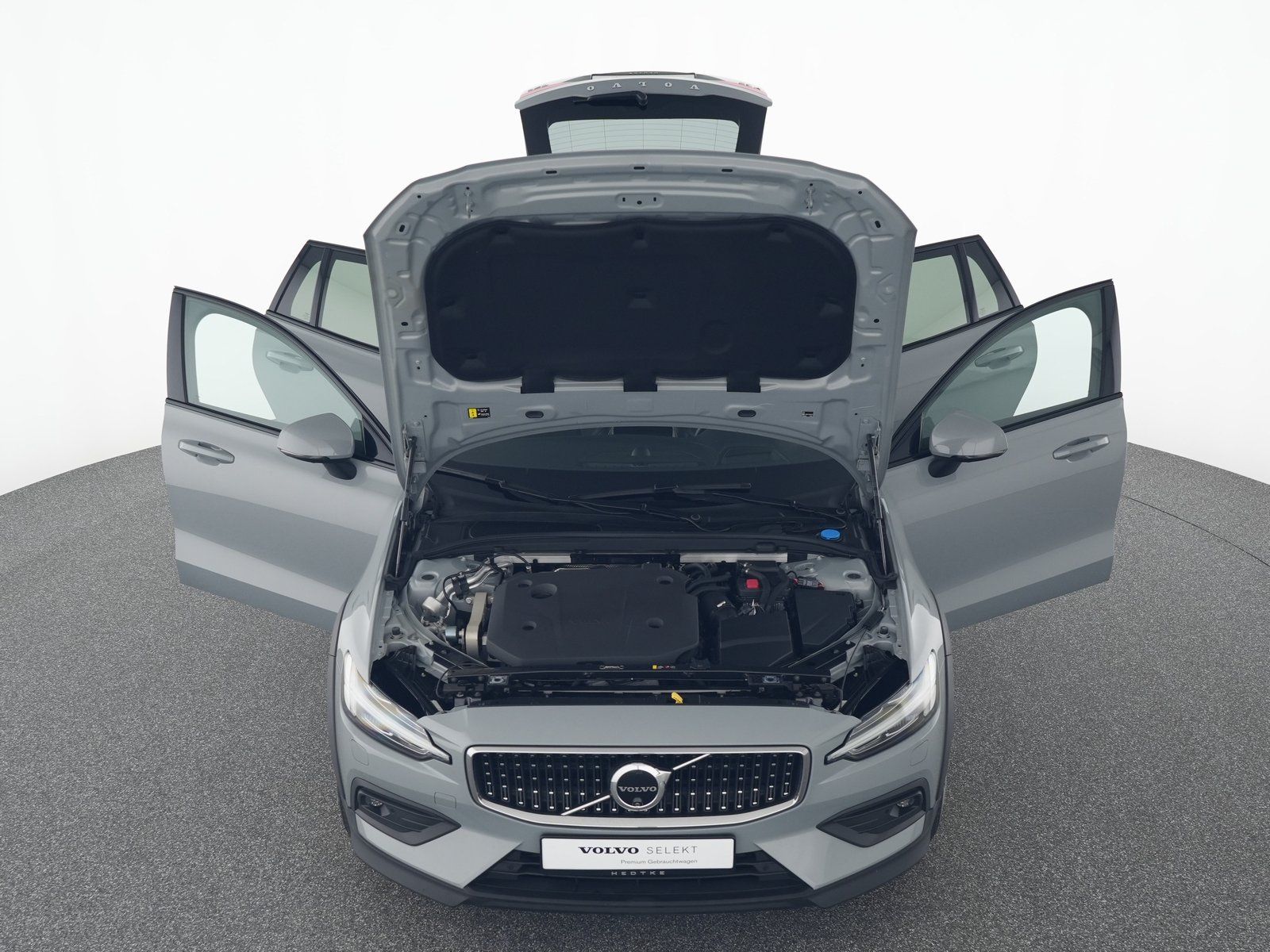 Volvo V60 CC B4 AWD Ultimate SONDERFINANZIERUNG 1,99%