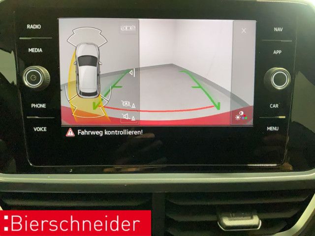 Volkswagen T-Roc 1.5 TSI DSG Style - Samsaru's Car Outlet