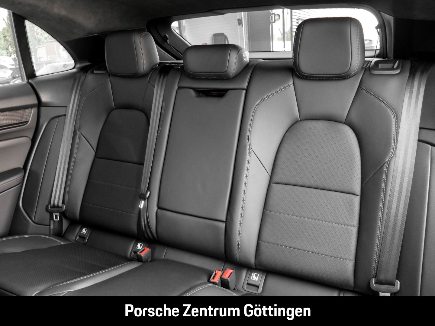 Porsche Macan Turbo InnoDrive LED-Matrix HA-Lenkung