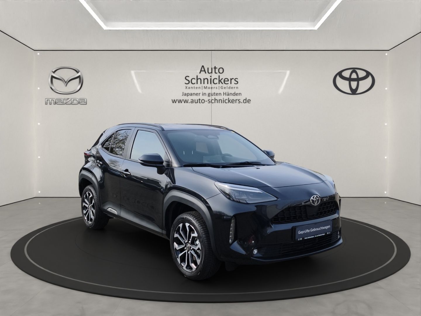 Toyota Yaris Cross Teamplayer+WINTER-P+GJ-RÄDER !!