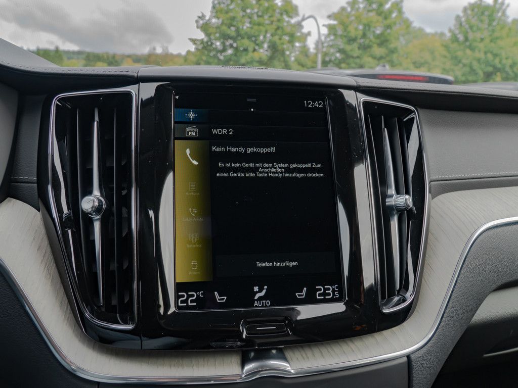 Volvo XC60 T6 AWD Recharge Geartronic Inscription aus