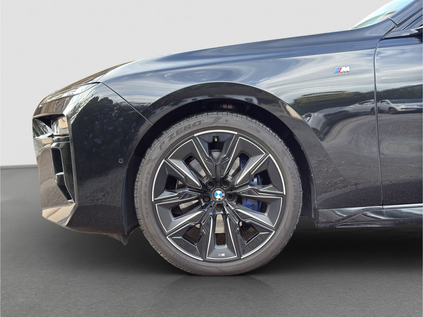 BMW 740 d xDrive M Sport Pro Monat 699 € NP 174t €