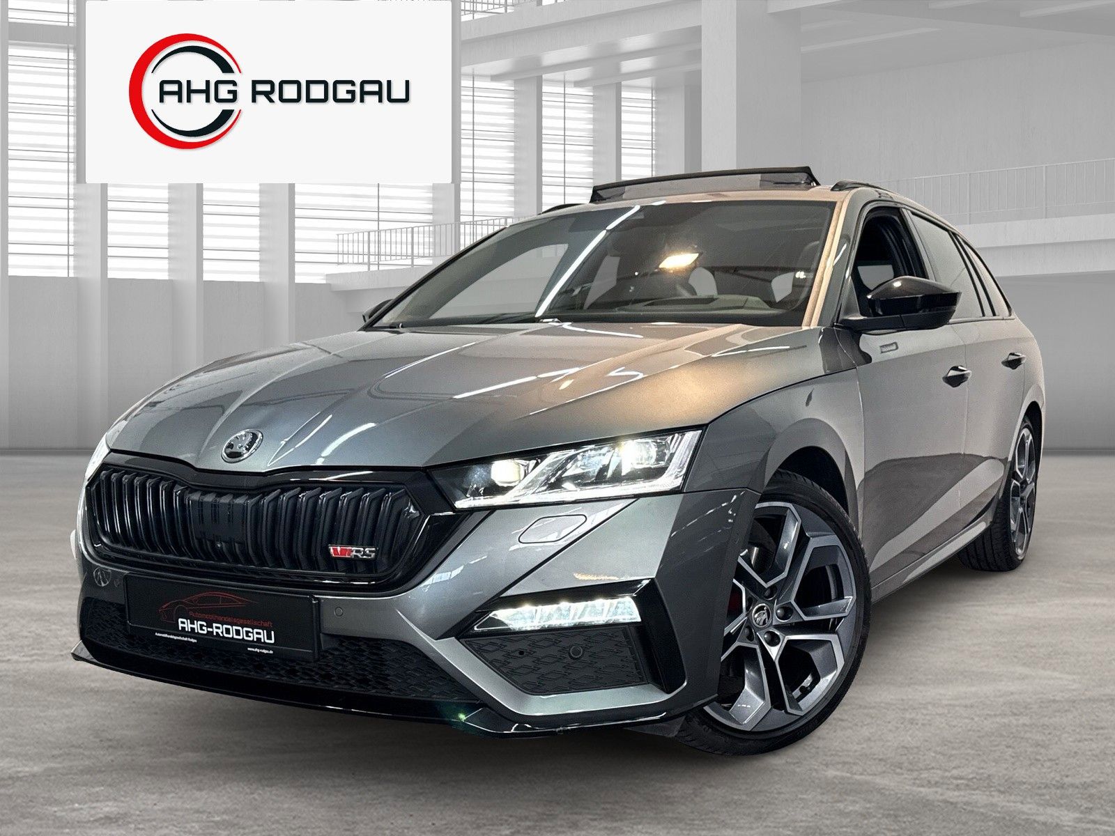Skoda RS 4x4 PANO/HUD/360°/AHK/MASS/AMB/ACC/TRA.P.