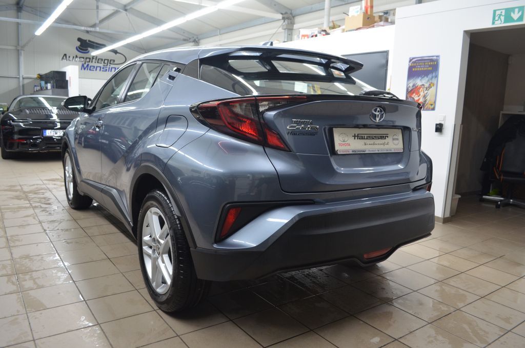 Toyota C-HR 1.8 Hybrid Flow+ - Samsaru's Car Outlet