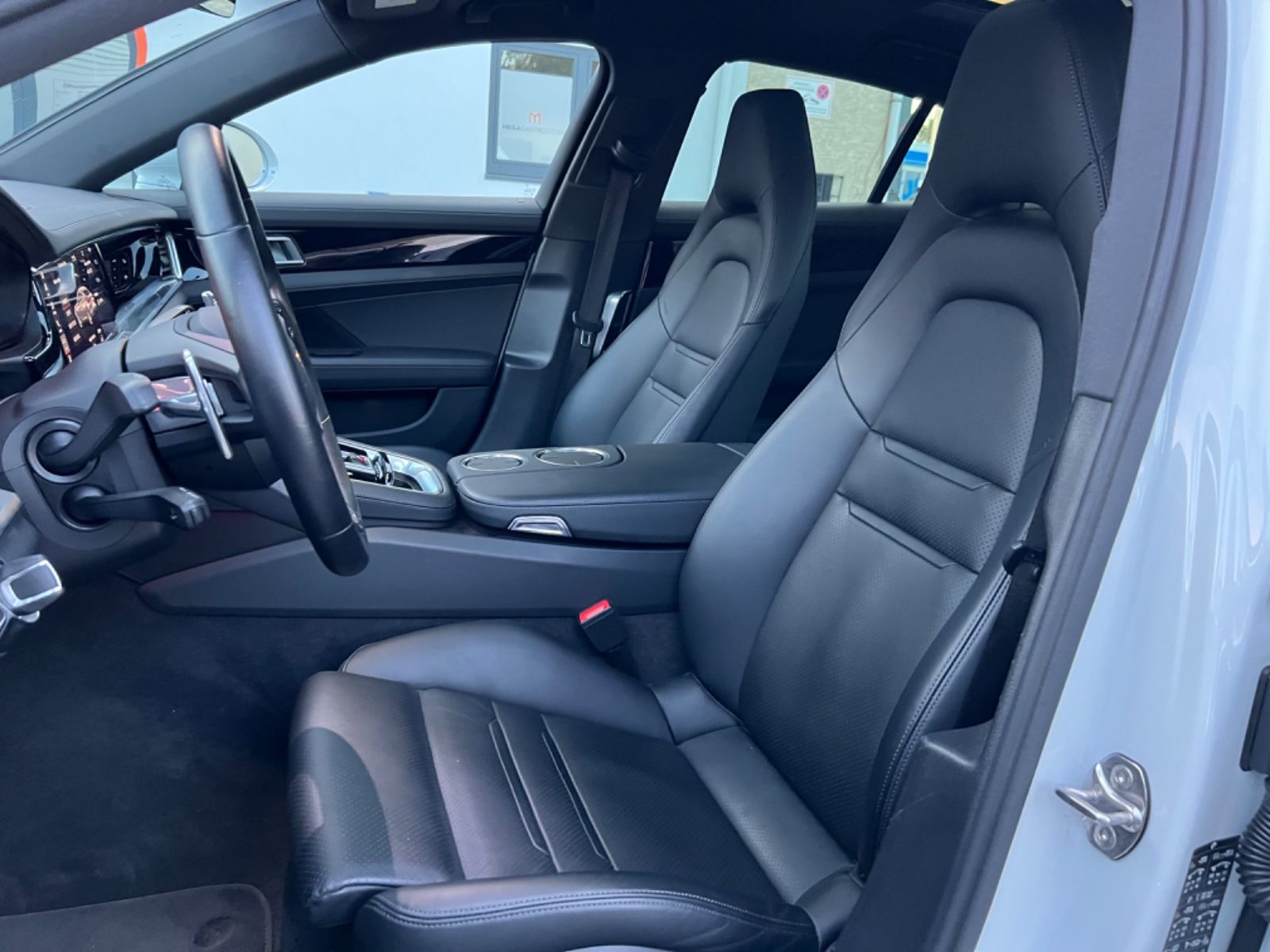 Porsche Panamera 4S E-Hybrid*Sportdesign*PDLS+*Surround*