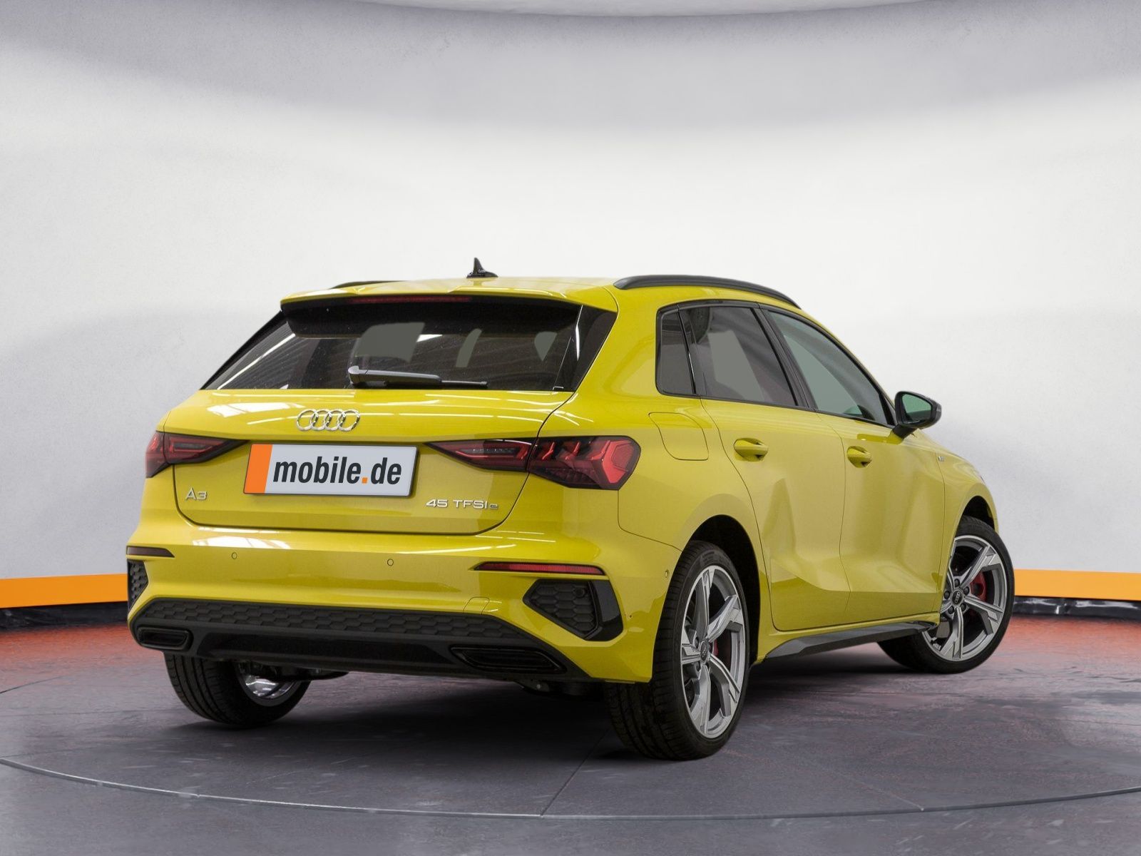 Audi A3 Sportback 45 TFSIe 2x S LINE - Samsaru's Car Outlet
