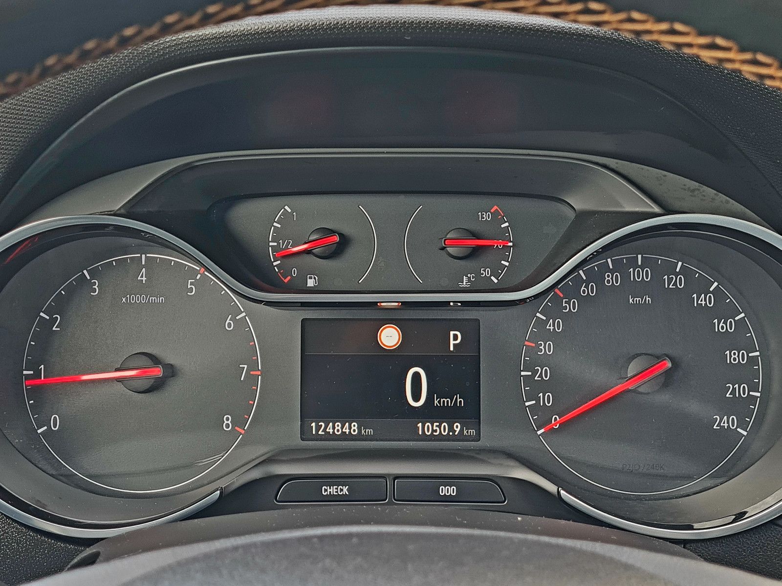 Opel Crossland Innovation - Samsaru's Car Outlet