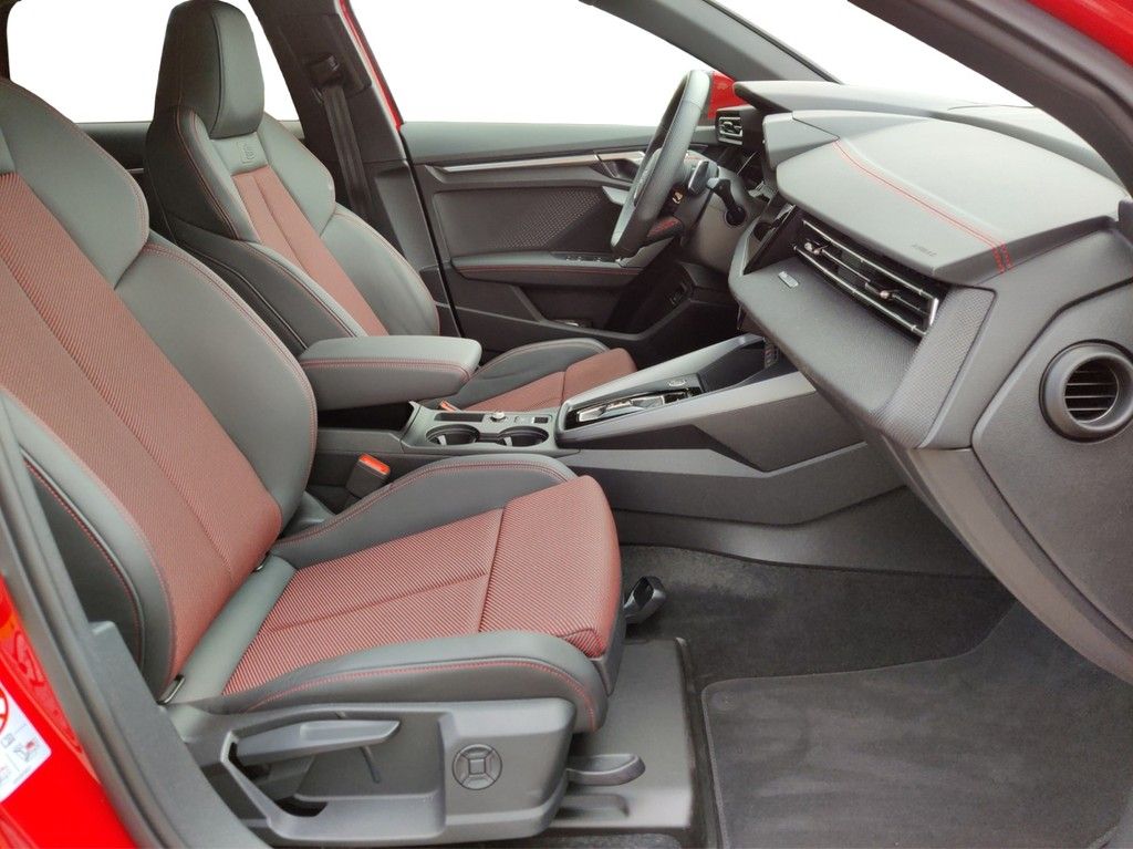 Audi A3 Sportback 30 TFSI S tronic advanced - Samsaru's Car Outlet