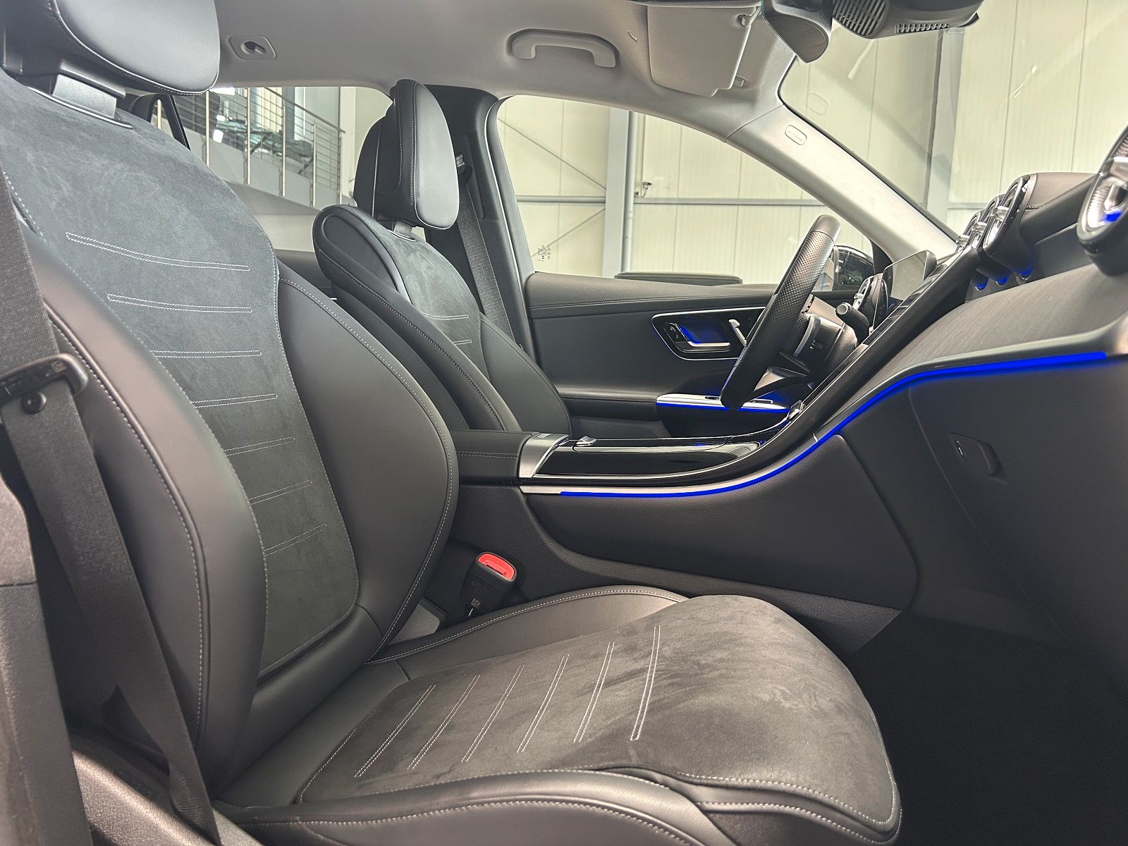Mercedes-Benz GLC 300 e 4M AMG - Samsaru's Car Outlet
