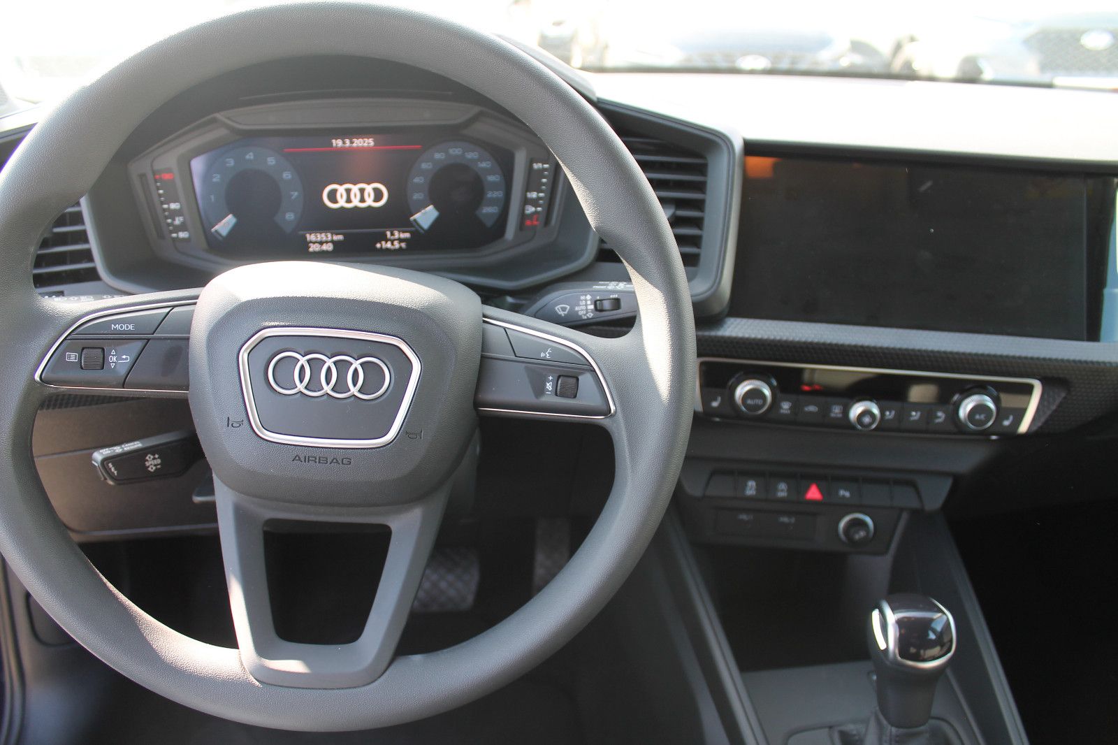 Audi A1 30TFSI S tronic Sportback - Samsaru's Car Outlet