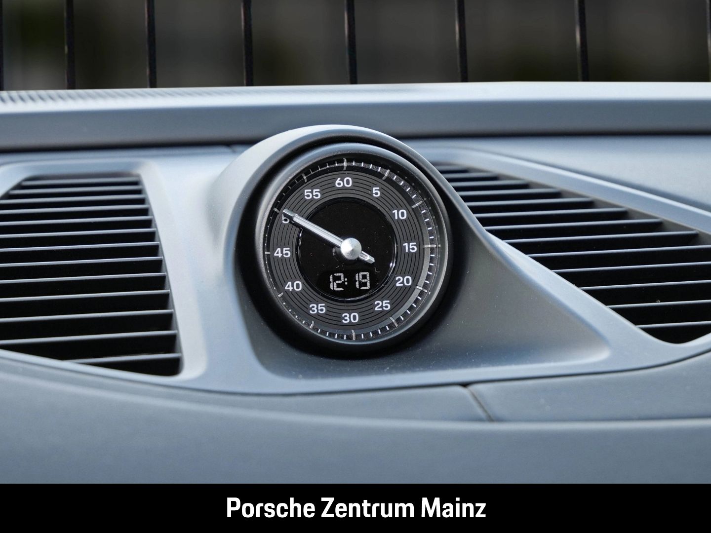 Porsche Macan 4 LED-Matrix Abstandstempomat Luftfederung