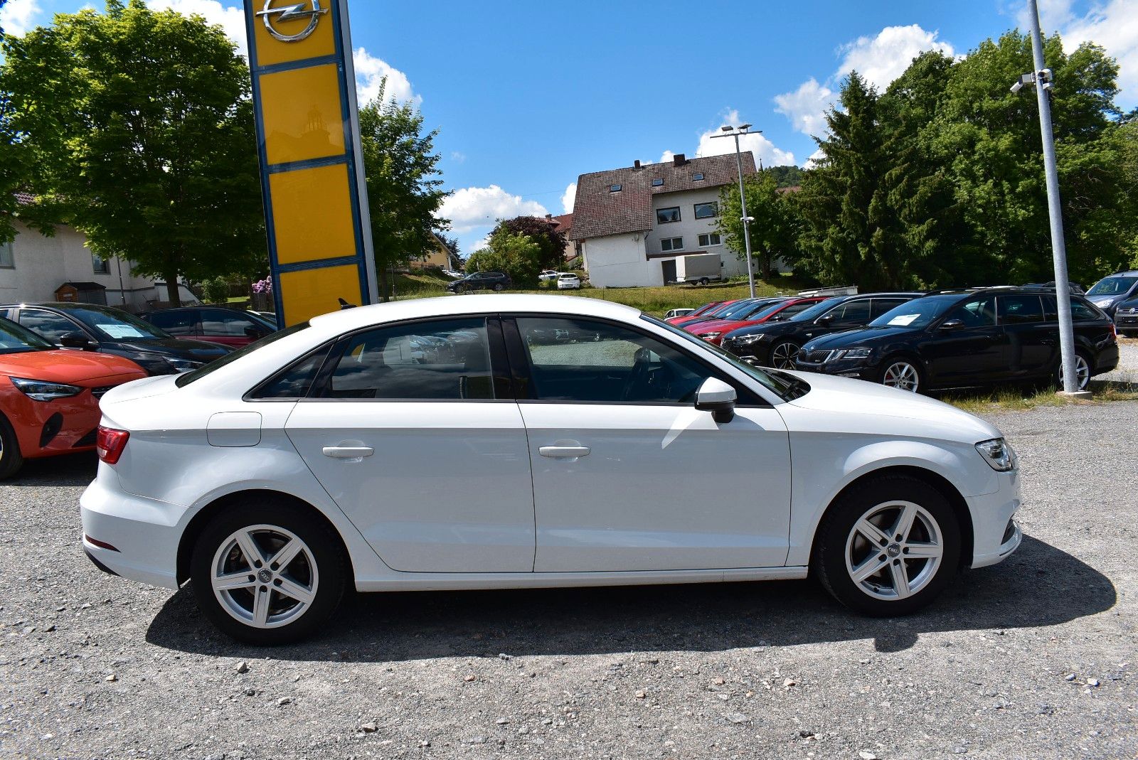 Audi A3 Limousine 35 TFSI - Samsaru's Car Outlet
