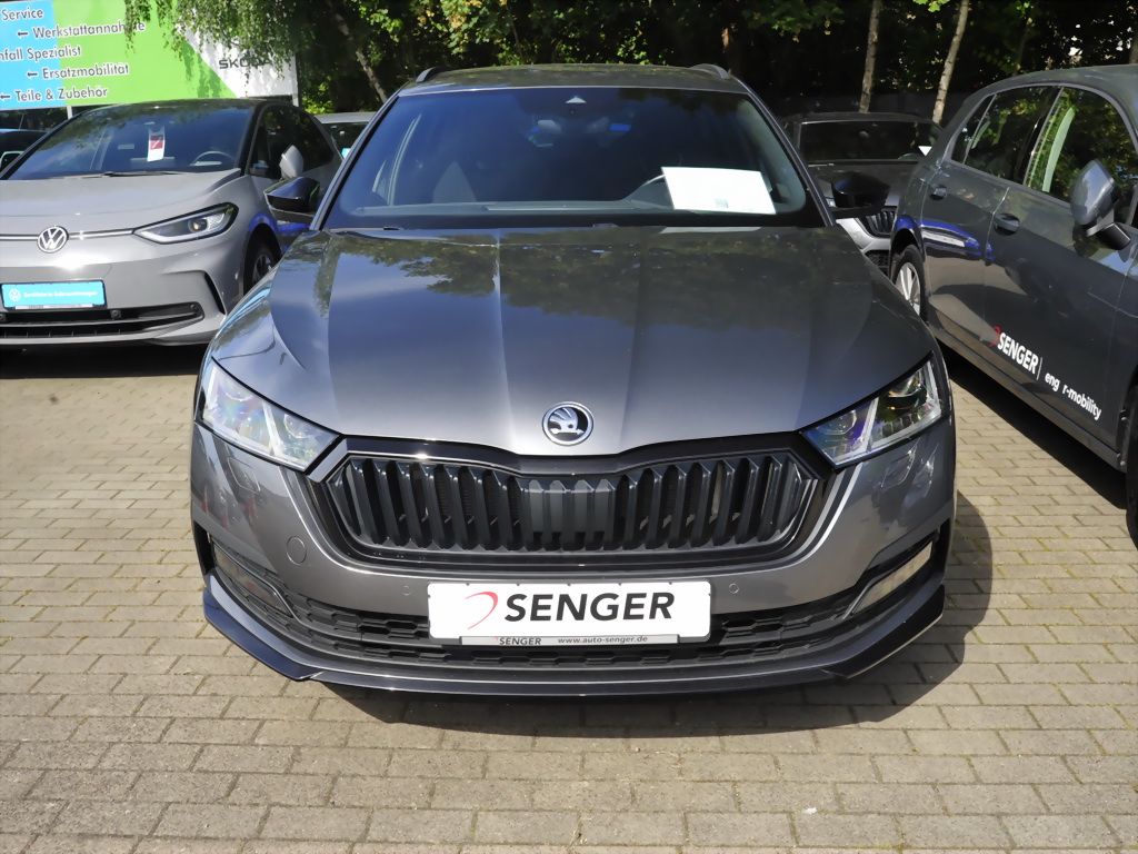 Skoda Octavia Combi 1.4TSI iV Sportline Matrix DCC AHK