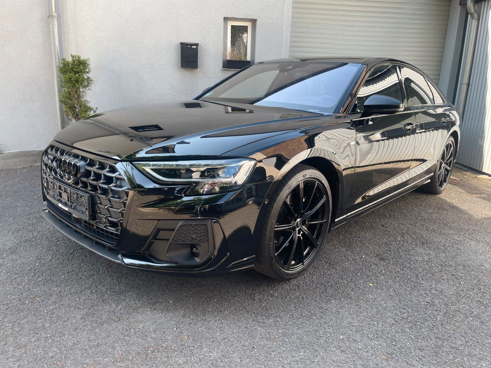 Audi A8 50 TDI quattro S line - Samsaru's Car Outlet
