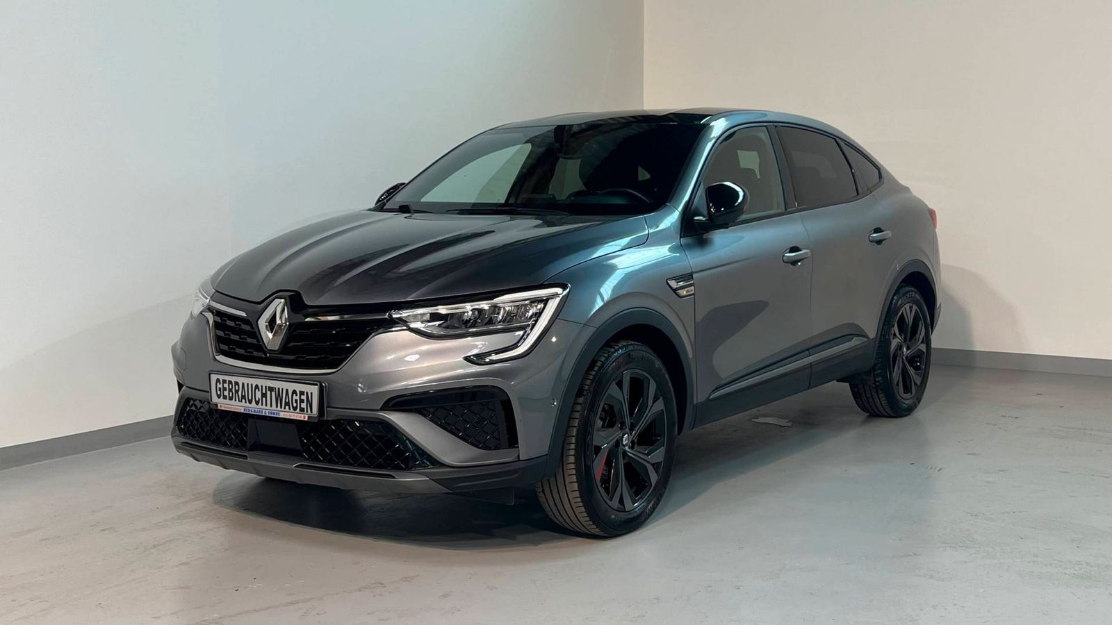 Renault Arkana 1.6 E-TECH Hybrid 145 R.S. Line - Samsaru's Car Outlet