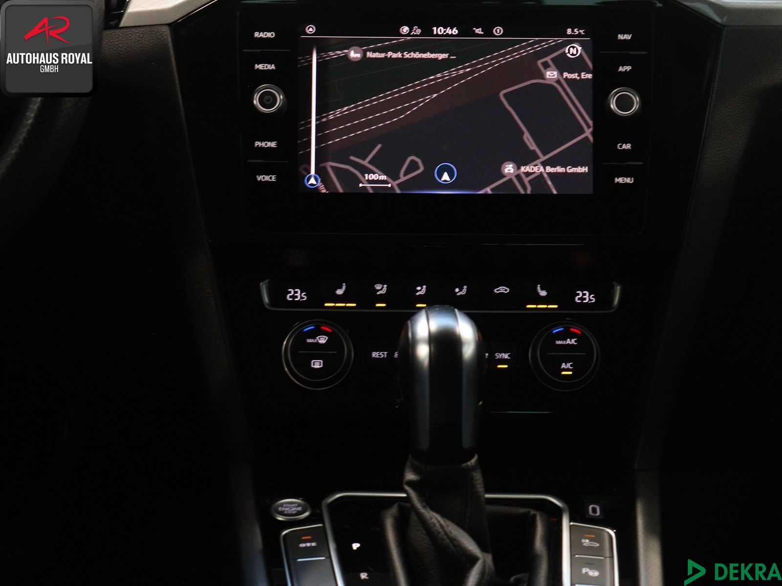 Volkswagen Passat 1.4 TSI GTE - Samsaru's Car Outlet