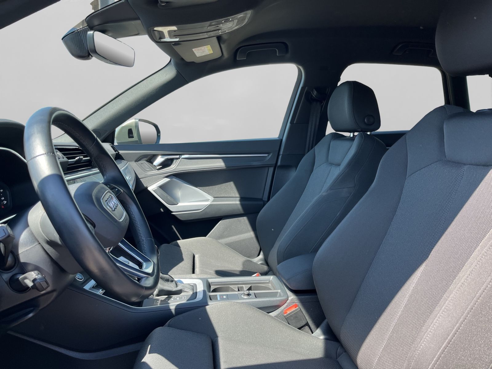 Audi Q3 40 TDI quattro - Samsaru's Car Outlet