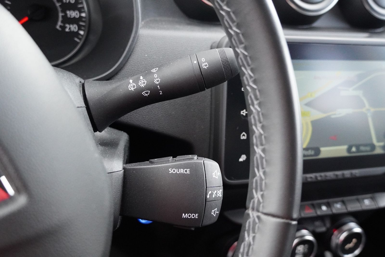 Dacia Duster II 1.3 TCe 150 Prestige 4WD - Samsaru's Car Outlet
