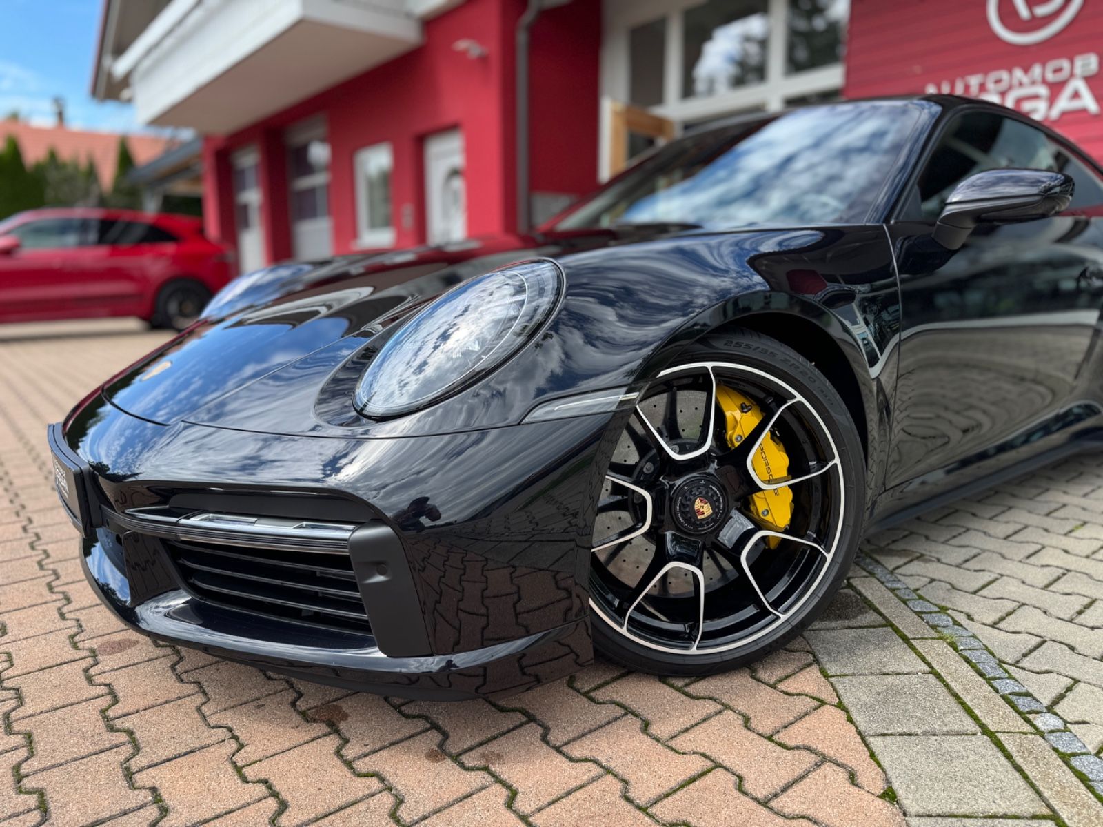 Porsche 992 Turbo S Coupé Carbondach*Lift*Burmeister*360