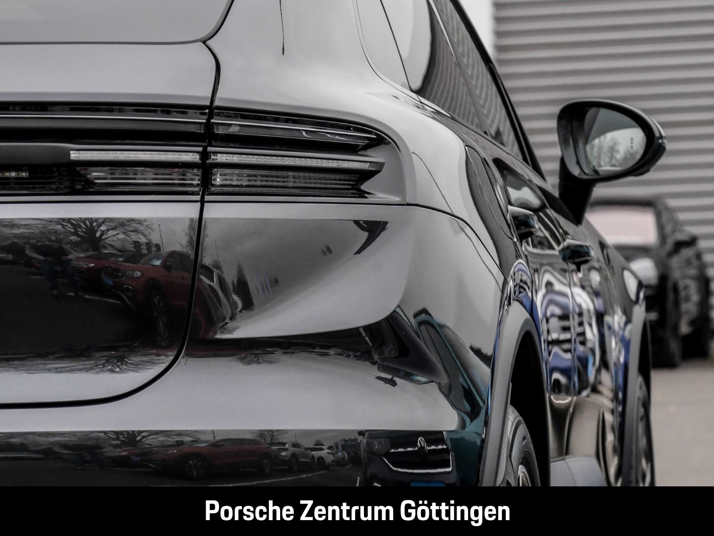 Porsche Macan 4 BOSE Surround-View Abstandstempomat LED