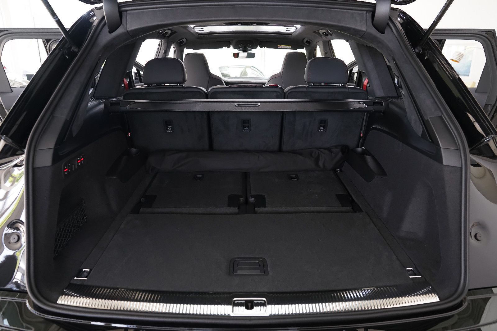 Audi Q7 50 TDI quattro S line Maasage Laser B&O AHK
