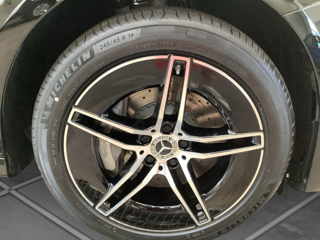 Mercedes-Benz E 450 d 4M T AMG/Night/Digital/Panorama-SD/360°K