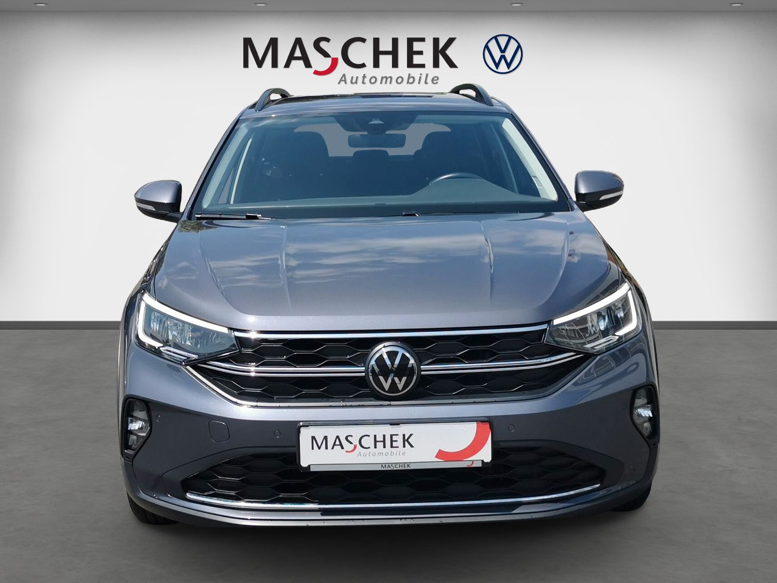 Volkswagen Taigo Life 1.0 TSI - Samsaru's Car Outlet