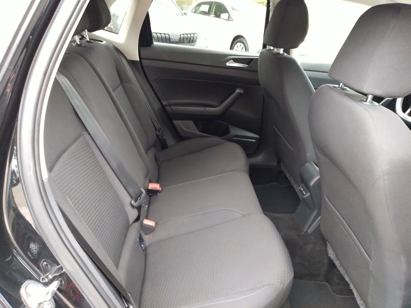 Volkswagen Polo 1.0 TSI DSG Comfortline - Samsaru's Car Outlet
